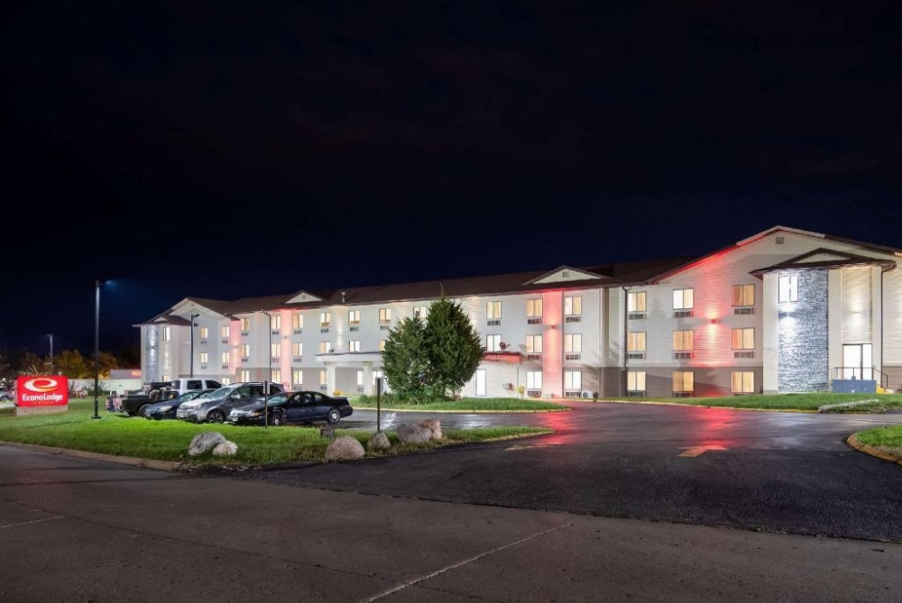 Econo Lodge Inn & Suites Des Moines Image 42