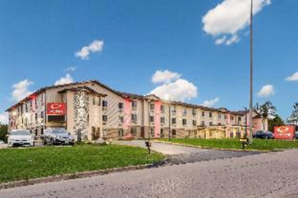 Econo Lodge Inn & Suites Des Moines Image 49